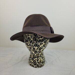 Peter Grimm Classic Wide Brim 100% Wool Brown Fedora Hat ribbon hat band and bow